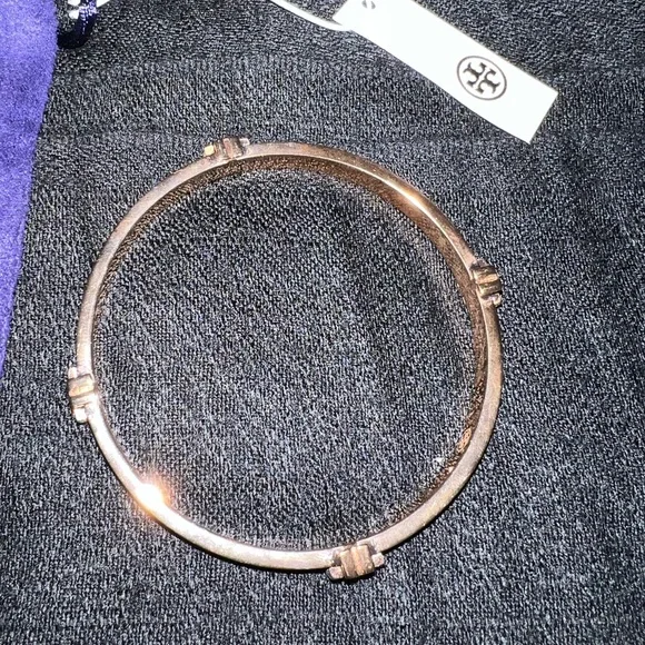 Tory Burch Logo Bangle - Rose Gold - Picture 3 of 6